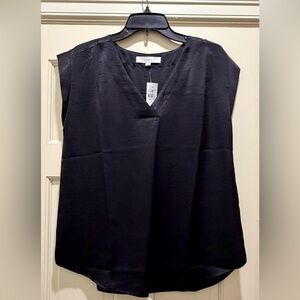 LOFT Black V-Neck Top